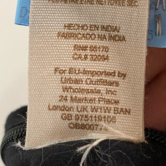 Free People 4 Womens Black Embroidered Detail Wide Leg Pants Gauzy Boho - Picture 11 of 11